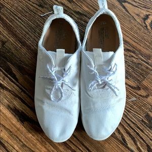 Toms white canvas sneakers W 9.5